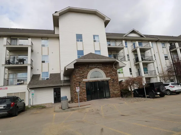 330 Claireview Station Dr NW #1118, Edmonton, AB T5Y 0E6
