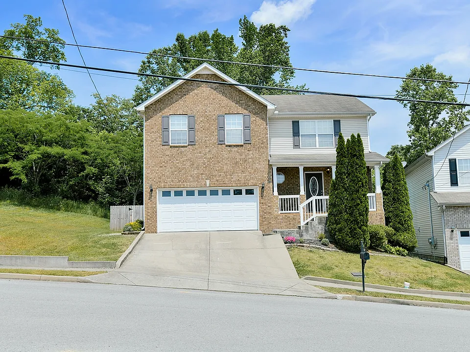 132 Tulip Grove Point
