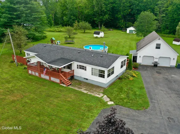 2425 County Highway 107, Amsterdam, NY 12010