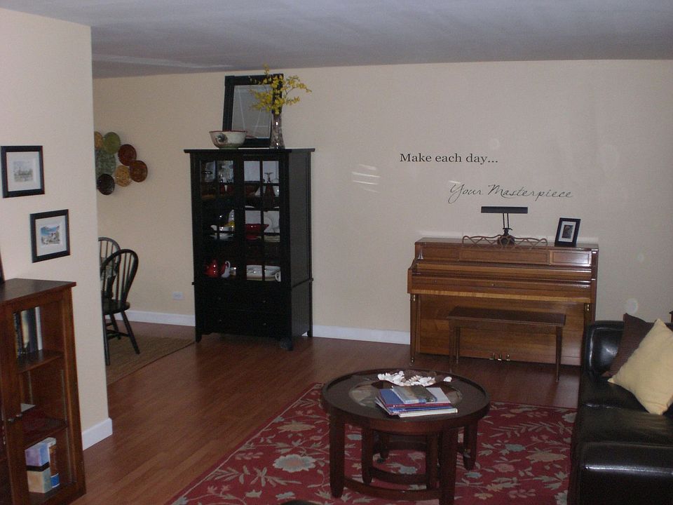 1st image of 2 Ironwood Ct