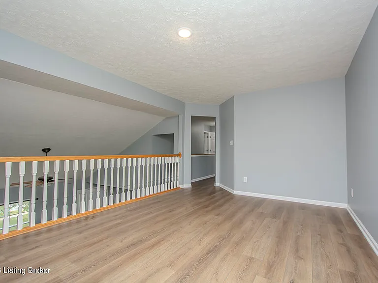 6702 Shallow Rock Dr — Photo 30