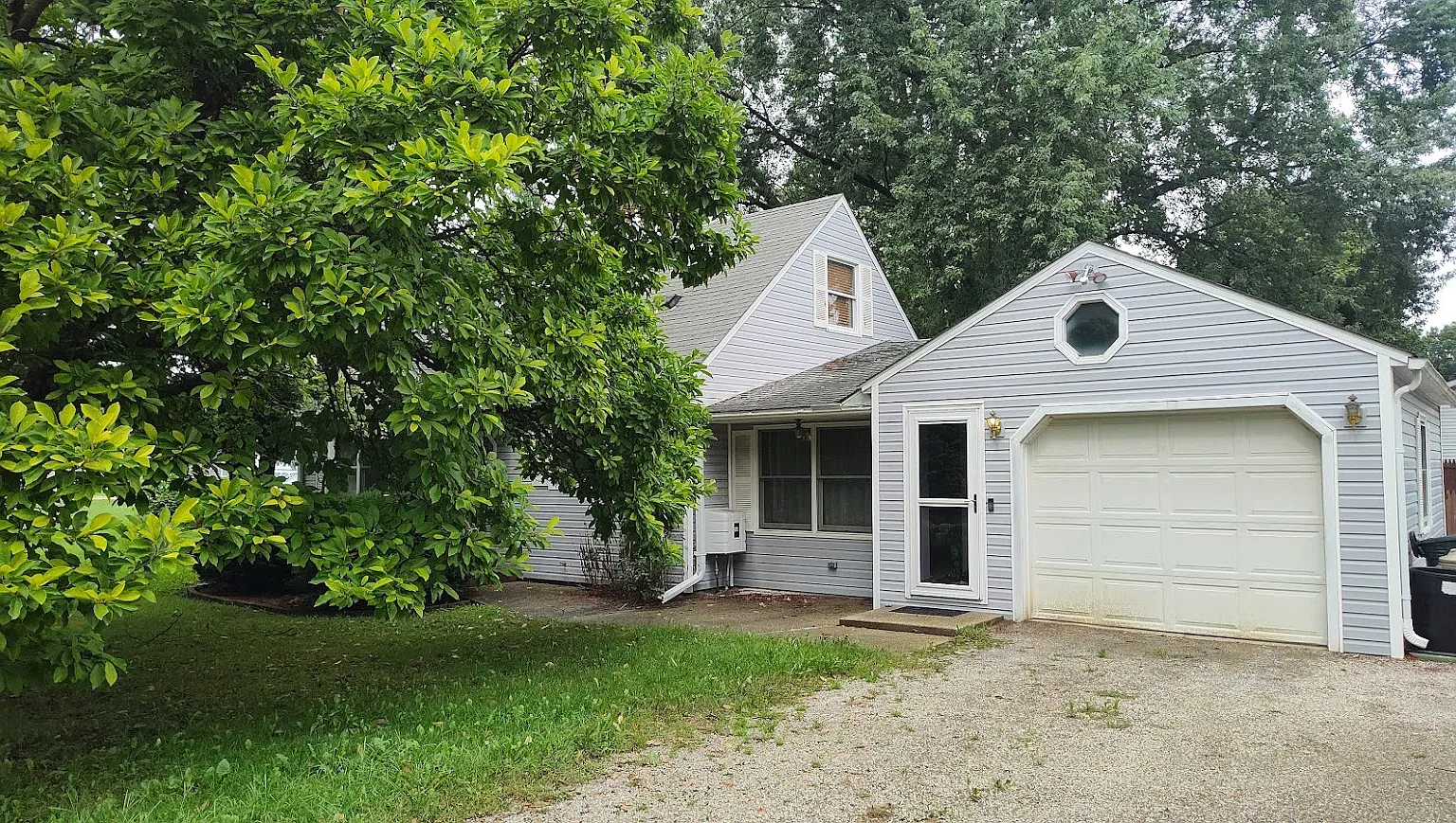 3 bed, 1894 sqft, $1,300 — Photo 3