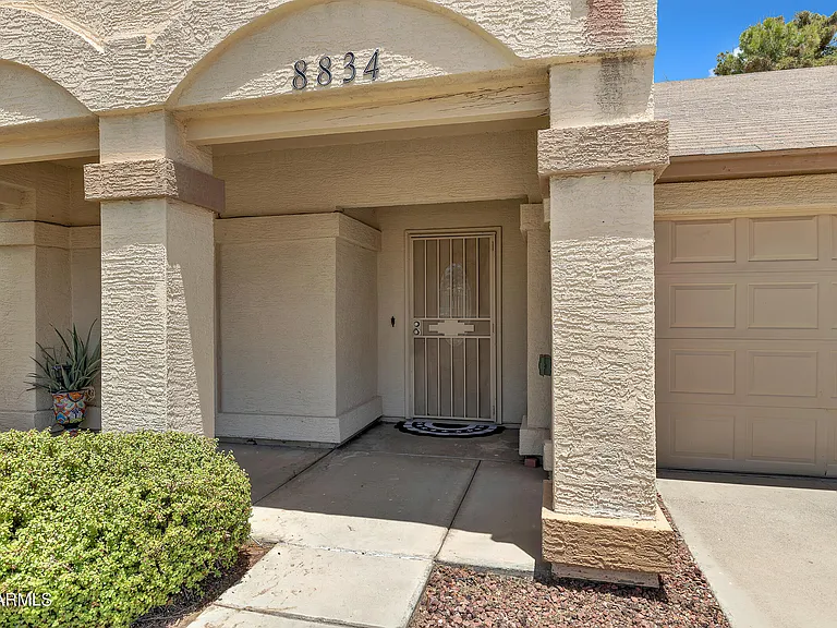 8834 W Purdue Ave — Photo 4