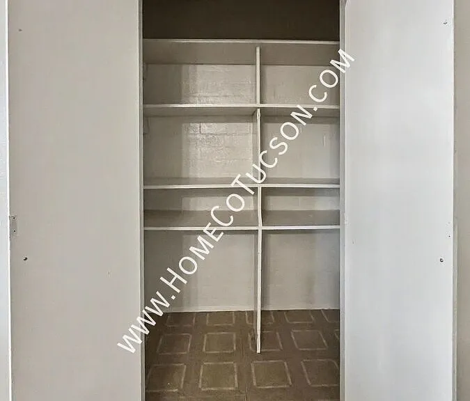 118 W 5th Ave — Photo 15