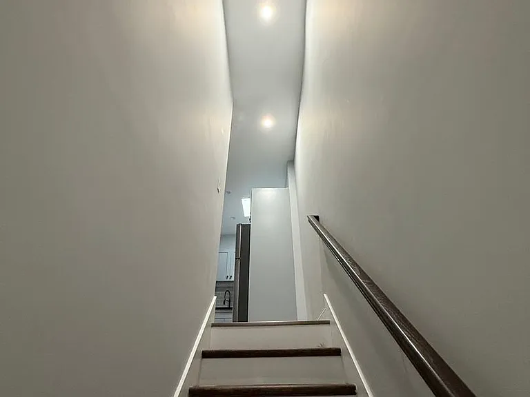 4722 Wellington St — Photo 8