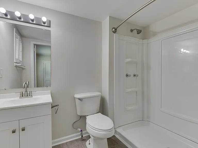 2336 Redwood Dr — Photo 14