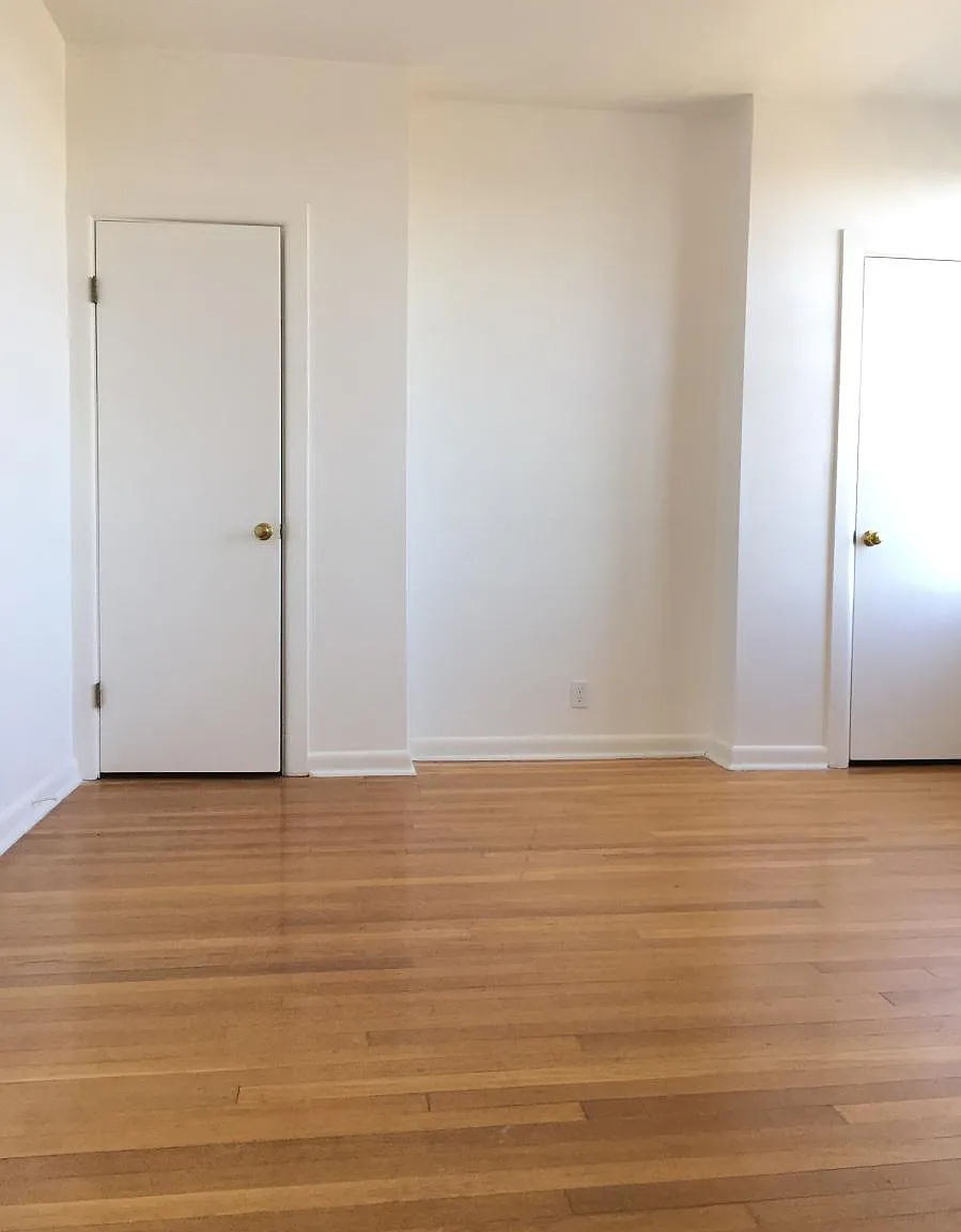 1 bed, 490 sqft, $2,350 — Photo 2