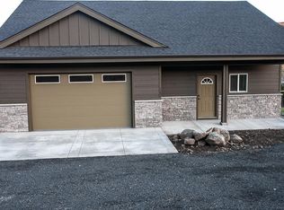 1151 Pine St W, The Dalles, OR 97058