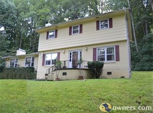 3 Horseshoe Bnd, Johnson City, TN 37604