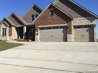 1st image of 164 Oakshire Dr