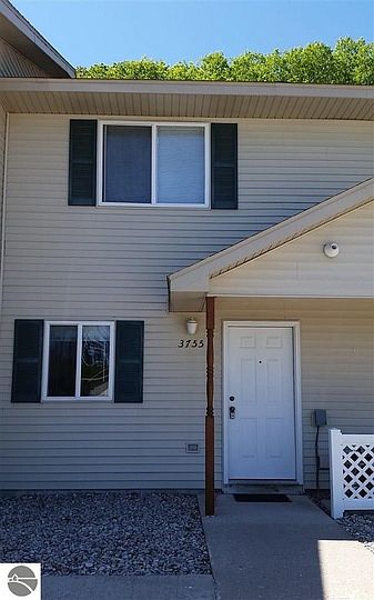 2nd image of 3755 Vale Dr