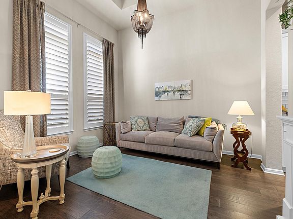 4th image of 5016 Yucca Flower Ln