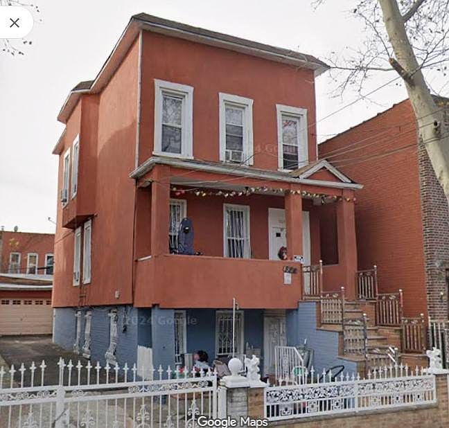 1st image of 524 Chester St