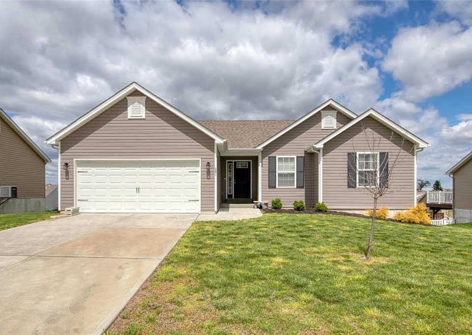1st image of 681 Grand Teton Dr