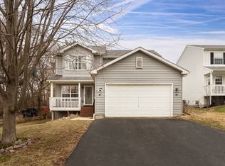 41 Highview Ave, Fox Lake, IL 60020