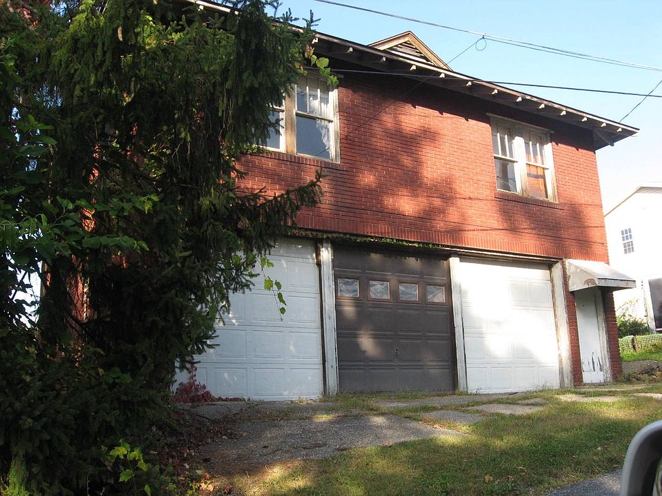2nd image of 1405 E Pleasant Valley Blvd