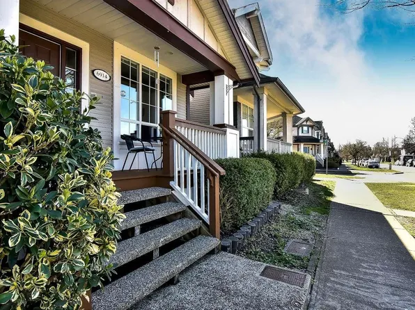 6914 190th St, Surrey, BC V4N 5P1