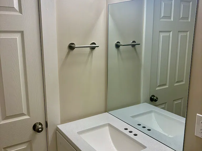 1709 N Marshall St #1 — Photo 3