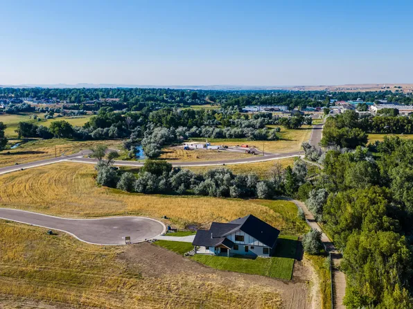562 Swan Drift Ct, Sheridan, WY 82801