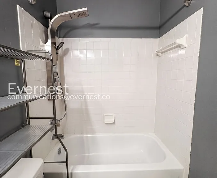 3951 Hartlake St — Photo 15