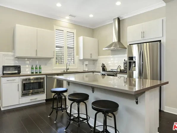 2202 Edendale Ln, Los Angeles, CA 90026