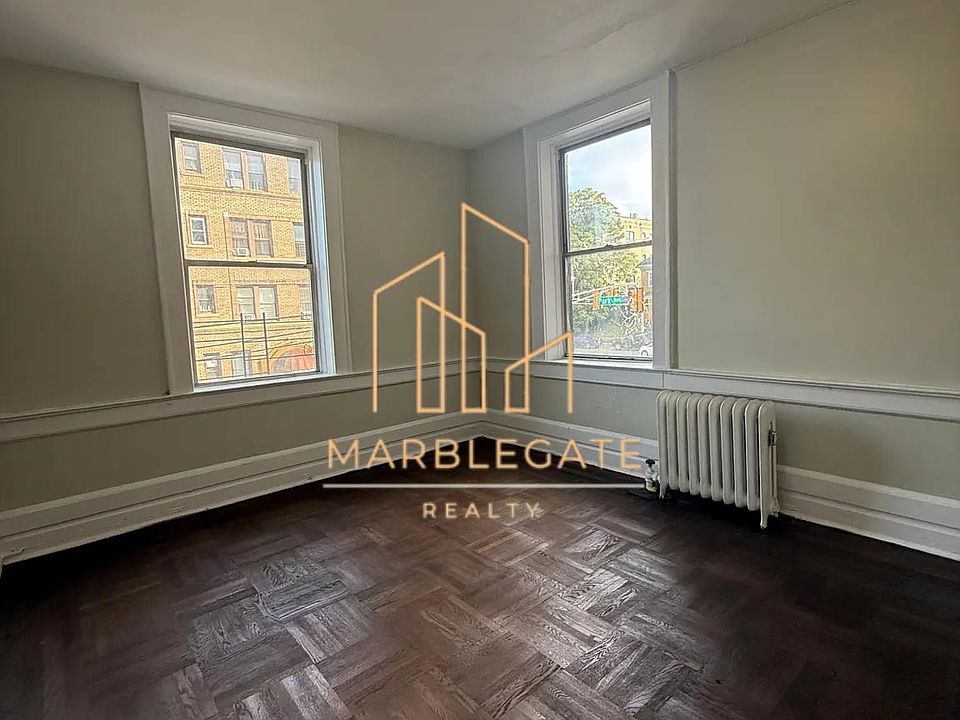 2nd image of 333 Park Ave #25E