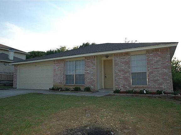 4th image of 812 Annapolis Dr