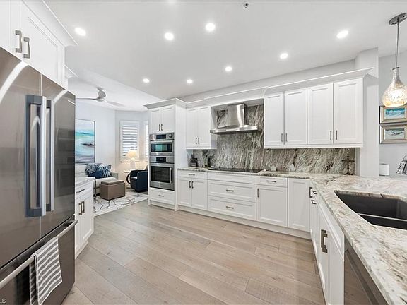 5th image of 410 Flagship DR #601