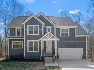 2093 Ferry Rd, Clarksville, TN 37040