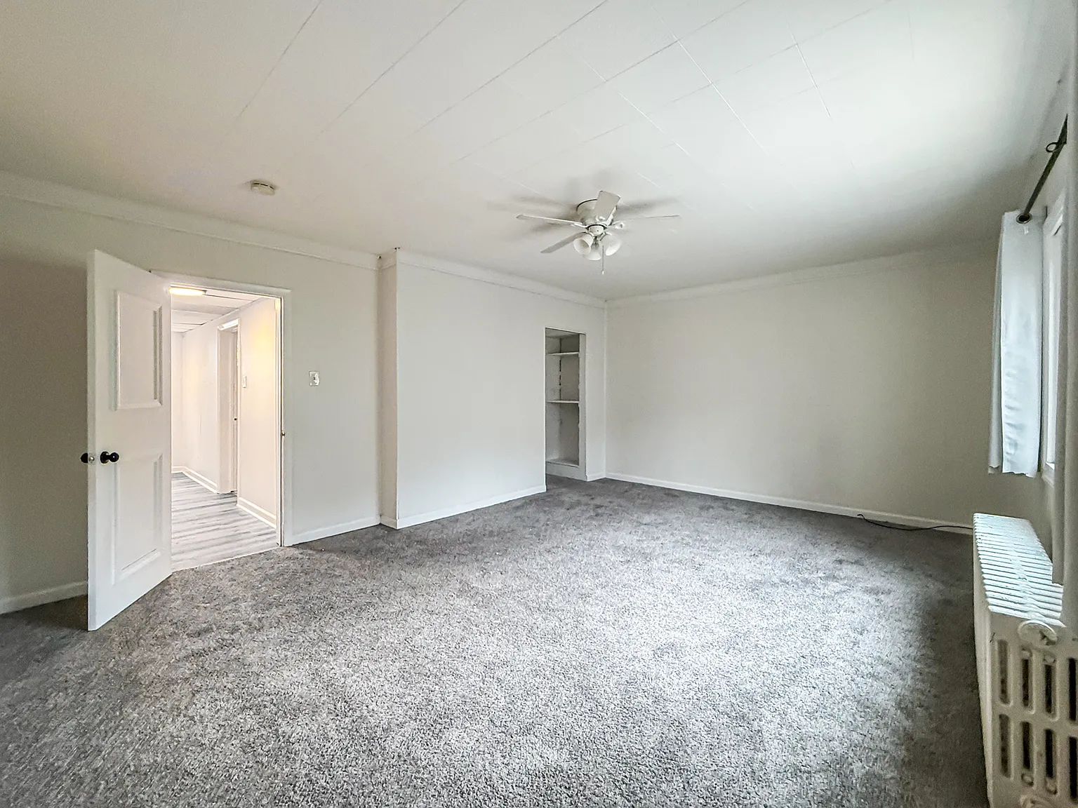 3 bed, 1950 sqft, $1,875 — Photo 3