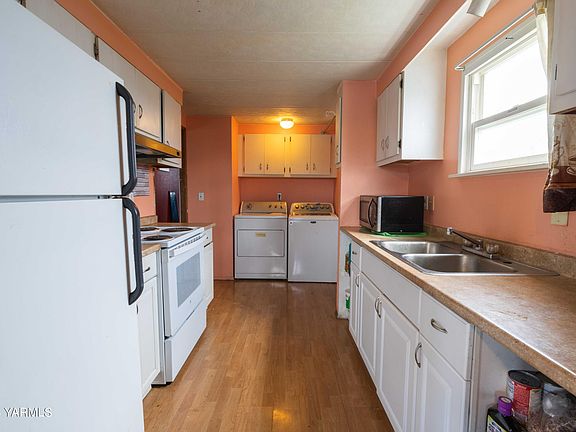 915 N 15th Ave Unit 22-5>