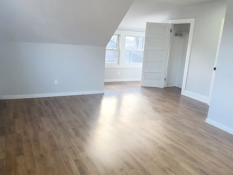 73 Oak Ln #2 — Photo 20