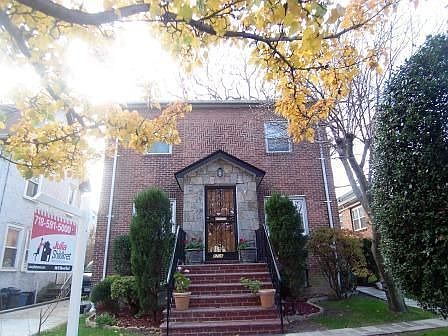 2nd image of 8706 188th St