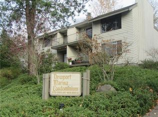 3730 Lake Washington Blvd SE #1D, Bellevue, WA 98006