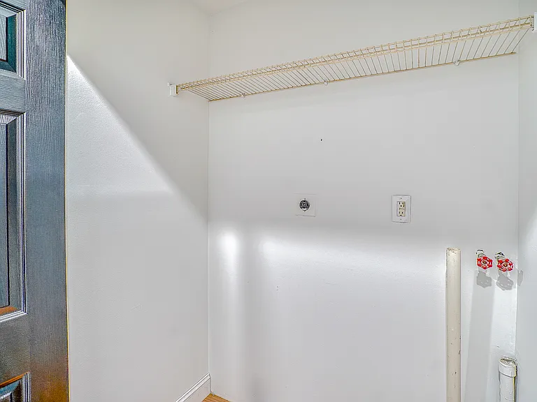 12024 Academy Rd #2 — Photo 23