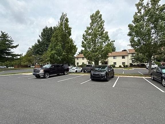 5th image of 2107 Jefferson Ct