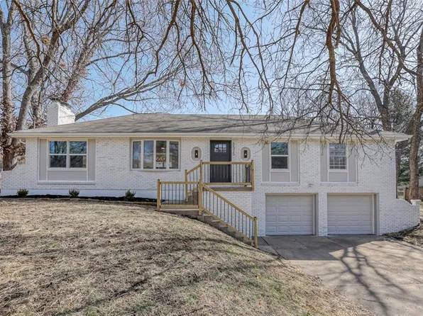 3515 S Phelps Rd, Independence, MO 64055