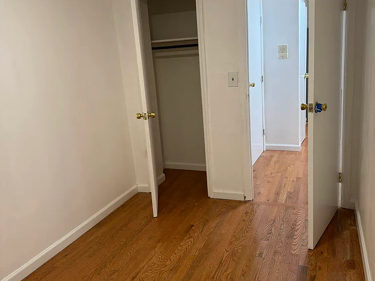 734 Madison St #1 — Photo 8