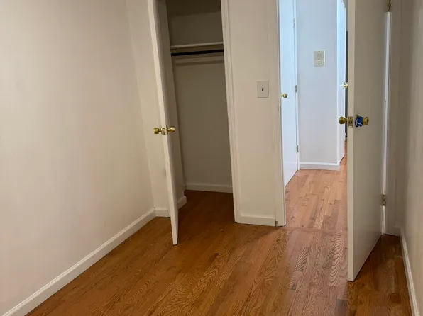 734 Madison Street image 6 of 9