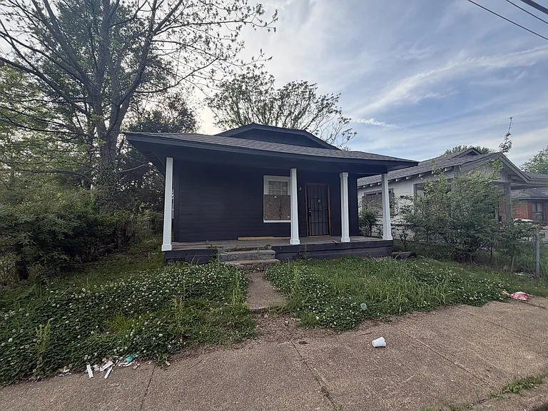 765 Grand St — Photo 3