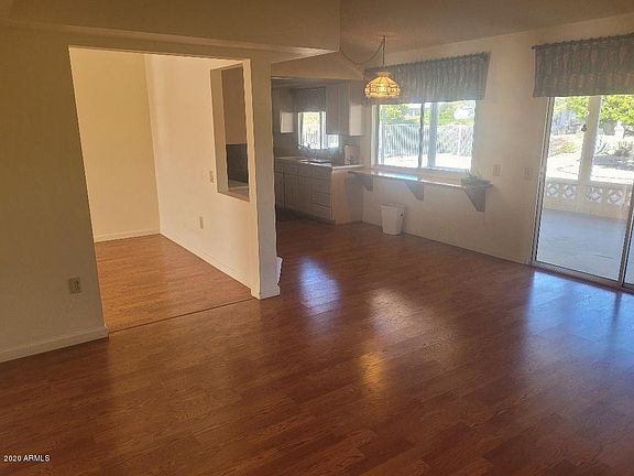 3rd image of 11010 W Welk Dr