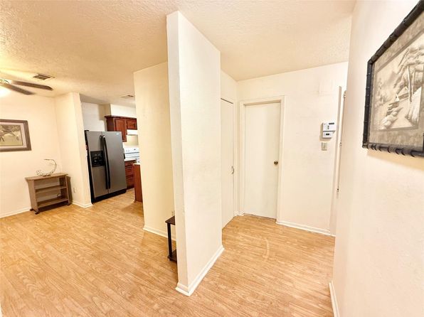 2501 Shady Creek Ln