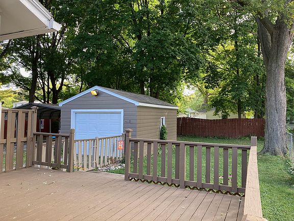2nd image of 328 N Hayford Ave