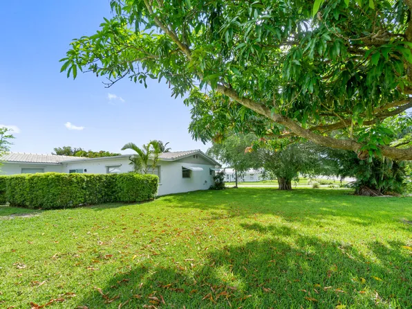2203 Campanelli Boulevard, Boynton Beach, FL 33426