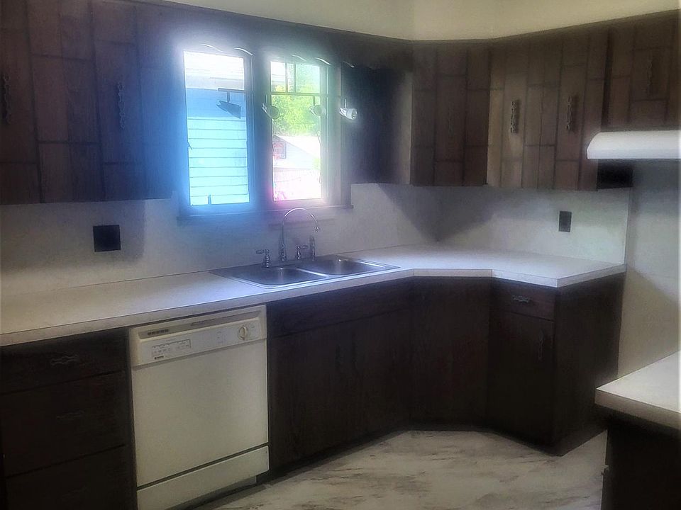 1st image of 116 Shirley Ave