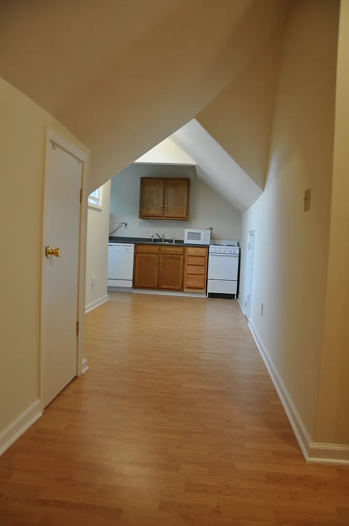 337 South Broadway Park - Gallant Fox — Photo 4