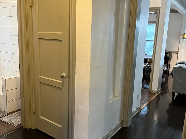 3620 W Adams Blvd — Photo 10