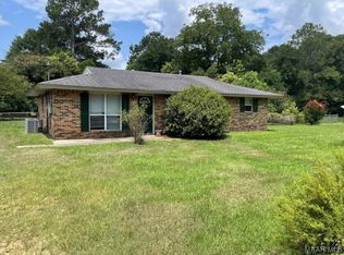 123 Pine Leaf St, Wetumpka, AL 36092