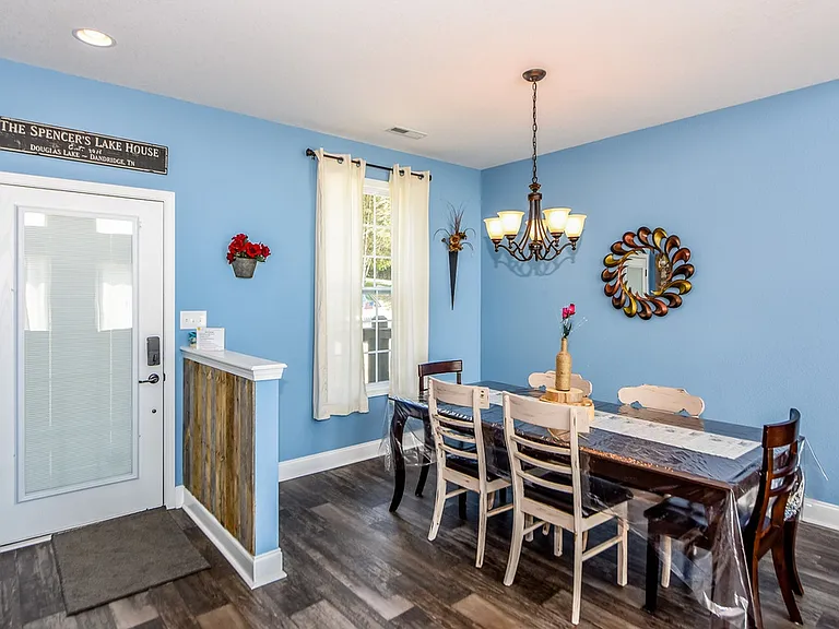 527 Hook Cir — Photo 9