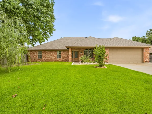 5614 Hondo Dr, Granbury, TX 76049